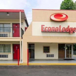 Фотографии гостиницы 
            Econo Lodge North Charlottesville