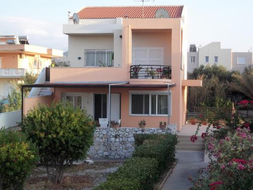 Фотография гостевого дома House Near the Sea