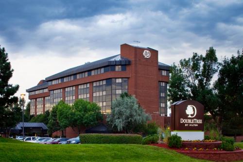 Фотография гостиницы DoubleTree by Hilton Denver/Westminister