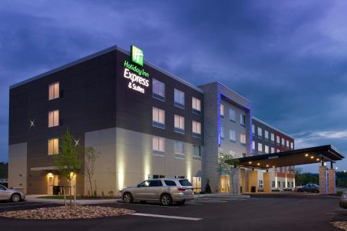 Фотография гостиницы Holiday Inn Express & Suites by IHG Altoona, an IHG Hotel