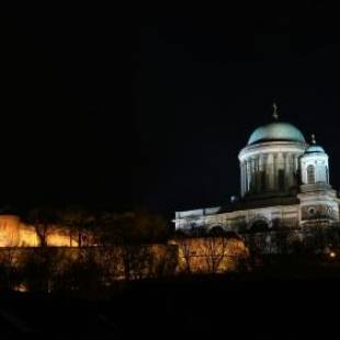 Фотографии мини отеля 
            Bazilika alatt Panzió