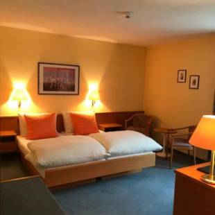 Фотографии гостиницы
Hotel Eintracht