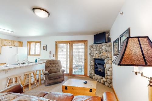 Фотография гостевого дома Riverview Condos