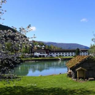 Фотографии гостиницы 
            Stryn Hotel