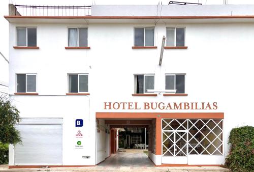 Фотографии гостиницы 
            HOTEL BUGAMBILIAS