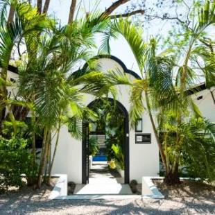 Фотографии гостиницы 
            Hotel Gardenia Tamarindo