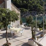 Фотография гостевого дома Seaside secluded apartments Cove Torac, Hvar - 4875