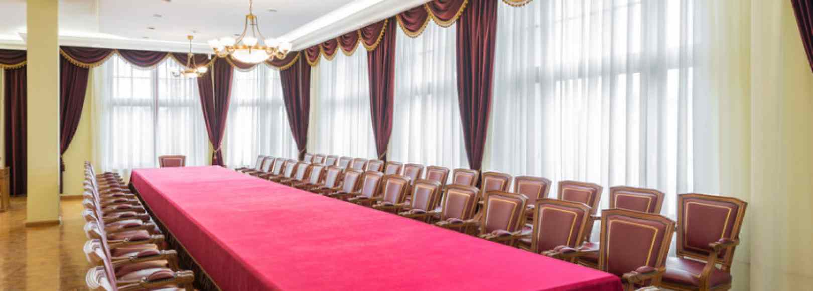 Фотография конференц-зала Буран Малый