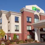 Фотография гостиницы Holiday Inn Express Hotel & Suites Manchester - Airport, an IHG Hotel