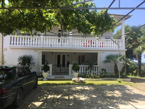 Фотография мини отеля В Чакви (завтрак и ужин включён)