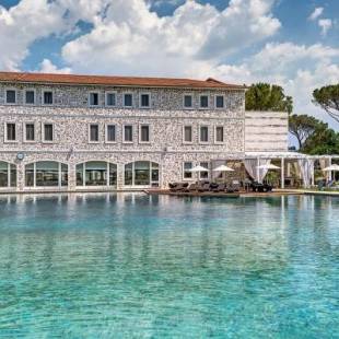 Фотографии гостиницы 
            Terme di Saturnia Natural Spa & Golf Resort - The Leading Hotels of the World