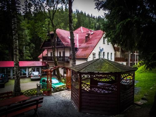 Фотография гостиницы Ośrodek Konferencyjno-Wypoczynkowy "Krucze Skały" w Karpaczu