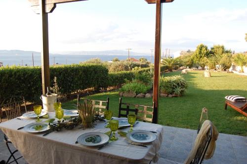 Фотография гостевого дома Marina's Paradise Summer House