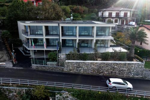 Фотография гостиницы Hotel Lago