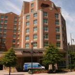 Фотография гостиницы Hampton Inn & Suites Reagan National Airport - Crystal City