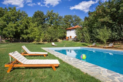 Фотография базы отдыха Garmen Hills Complex