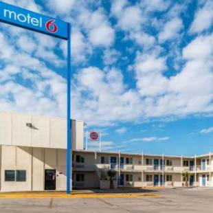 Фотографии гостиницы 
            Motel 6-Blythe, CA - South