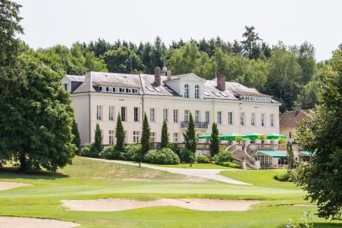 Фотография гостиницы Domaine et Golf de Vaugouard - Younan Collection