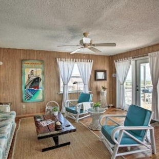 Фотография гостевого дома Fernandina Cottage Deck, Direct Beach Access