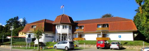Фотография гостиницы Hotel Garni Seeschlösschen