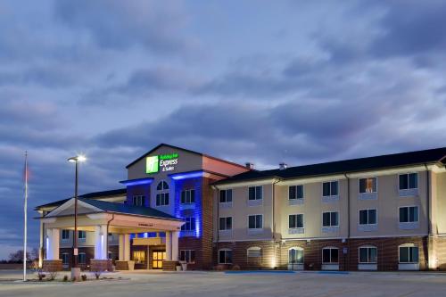 Фотография гостиницы Holiday Inn Express & Suites Nevada, an IHG Hotel