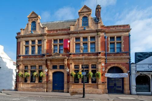 Фотографии гостиницы 
            The Last Post Wetherspoon Hotel