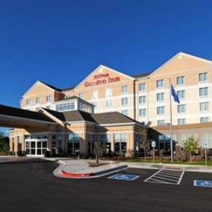 Фотографии гостиницы 
            Hilton Garden Inn Midtown Tulsa