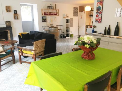 Фотография гостевого дома Maison avec terrasse au coeur de Sancerre