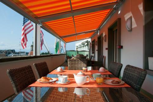 Фотография гостиницы Hôtel Crystal