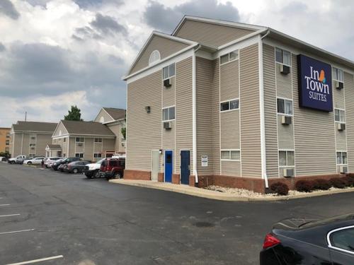 Фотография гостиницы InTown Suites Extended Stay Dayton OH