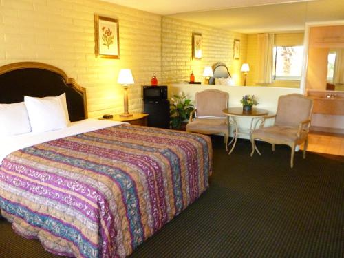 Фотография мотеля Heritage Inn Express Roseville