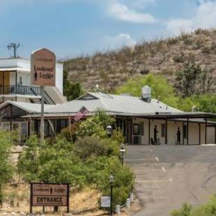 Фотографии гостиницы 
            Landmark Lookout Lodge