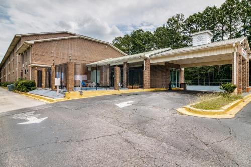 Фотография гостиницы OYO Hotel Columbia SC Northeast