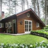 Фотография гостевого дома Luxurious Chalet in Oud-Turnhout with Large Garden