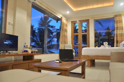 Фотографии базы отдыха 
            Crystal Beach Bali