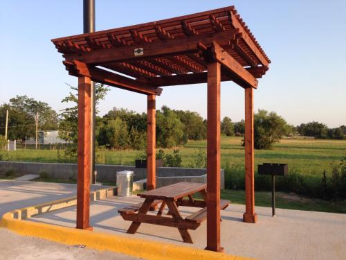 Фотография гостиницы SureStay Plus Hotel by Best Western Owasso Tulsa North