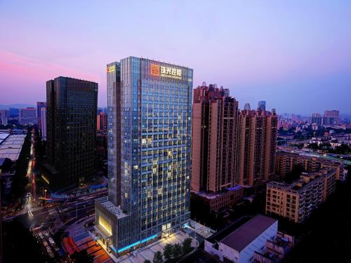 Фотография апарт отеля Royal Star Apartment(Guangzhou Central City Branch)