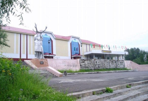 Фотография памятника Памятник Первооткрывателям Алдана М.П. Тарабукину и В.П. Бертину