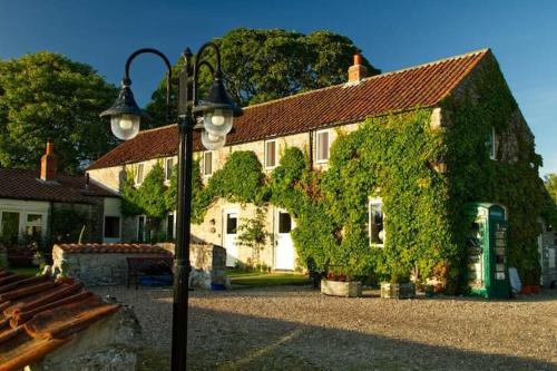 Фотография гостевого дома Kirkdale Cottage