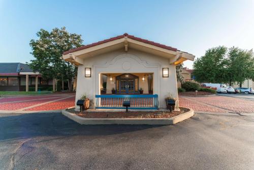 Фотография гостиницы Motel 6-Hazelwood, MO
