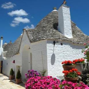 Фотографии мини отеля 
            Romantic Trulli