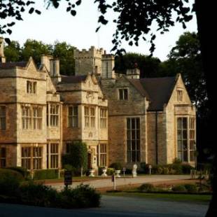 Фотографии гостиницы 
            Redworth Hall Hotel- Part of the Cairn Collection