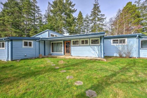 Фотографии гостевого дома 
            Rustic Bandon Log Cabin on 5 Acres of Woodlands!