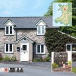 Фотография гостевого дома Bwthyn Bach Holiday Cottage