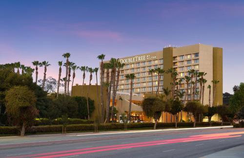 Фотография гостиницы Hilton Los Angeles-Culver City, CA