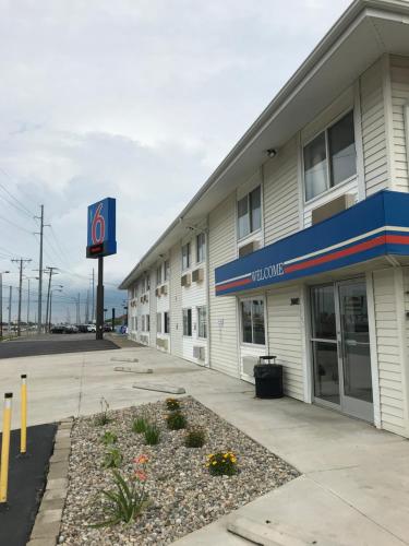 Фотография гостиницы Motel 6-Fort Wayne, IN