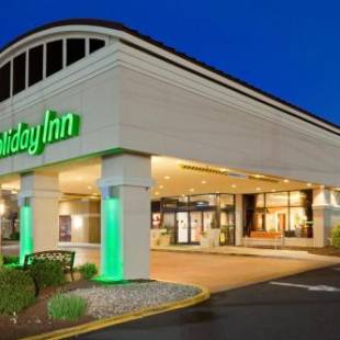 Фотографии гостиницы 
            Holiday Inn South Plainfield-Piscataway, an IHG Hotel