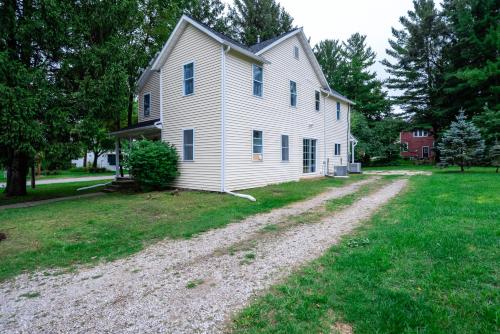 Фотография гостевого дома Sunshine in the Trees