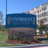 Фотография гостиницы Staybridge Suites Houston Stafford - Sugar Land, an IHG Hotel