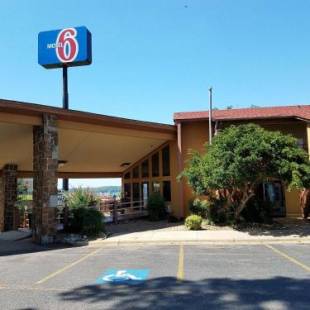 Фотографии гостиницы 
            Motel 6-Hot Springs, AR